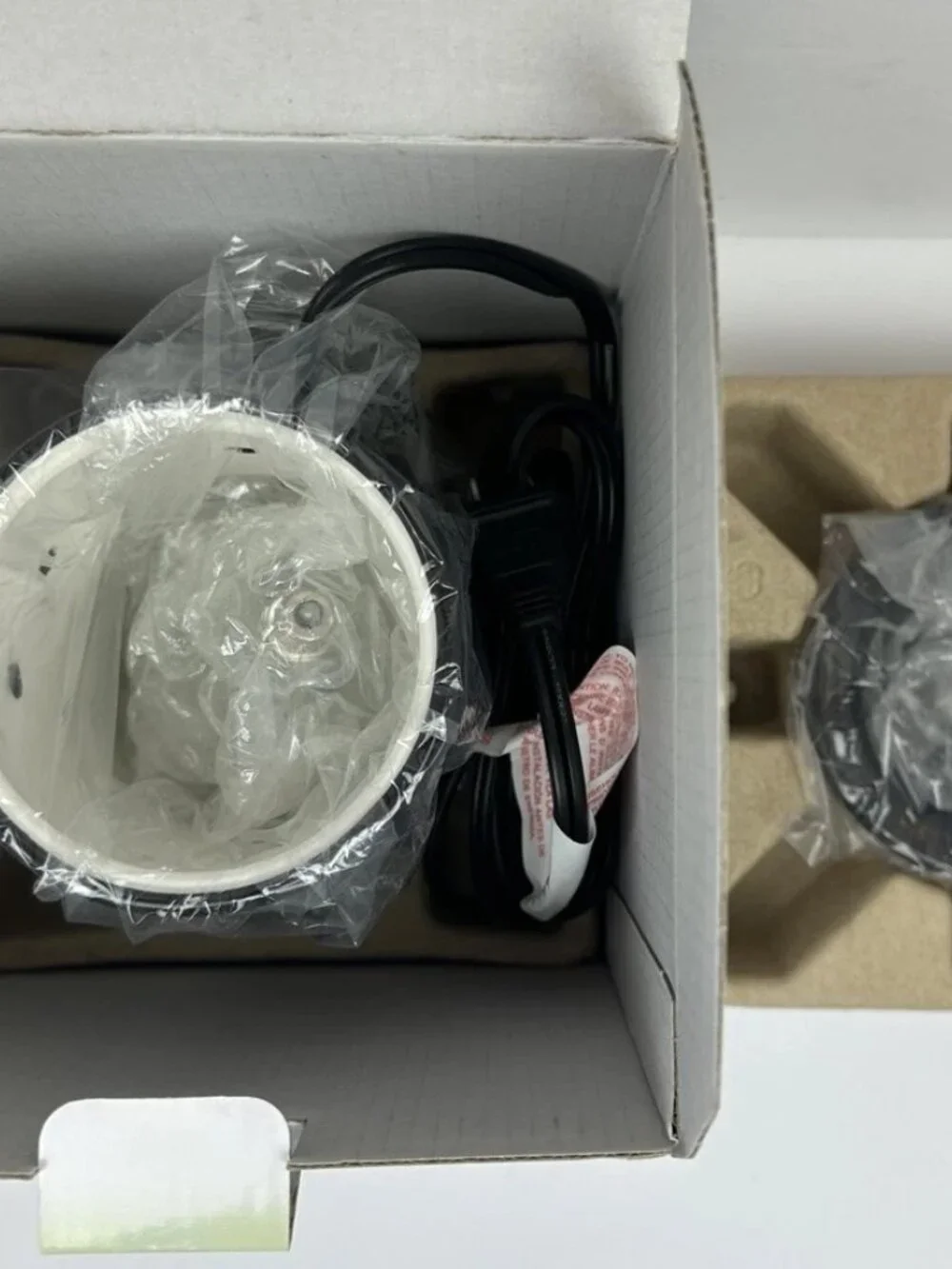 🕷️ NEW NIB Scentsy Creepy Crawly Spiderweb Wax Warmer Retired Halloween 2013 🕷